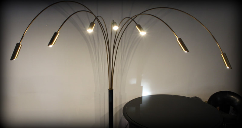 Sierlijke Italiaanse vintage design arc lamp met 7 armen