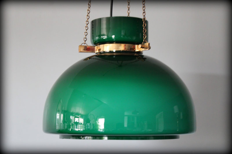 Groene vintage design hanglamp Herbert Proft voor Glashütte Limburg